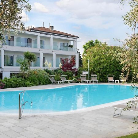 Hotel Giulietta Romeo Lazise Exterior photo