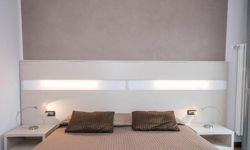 Hotel Giulietta Romeo Lazise Exterior photo