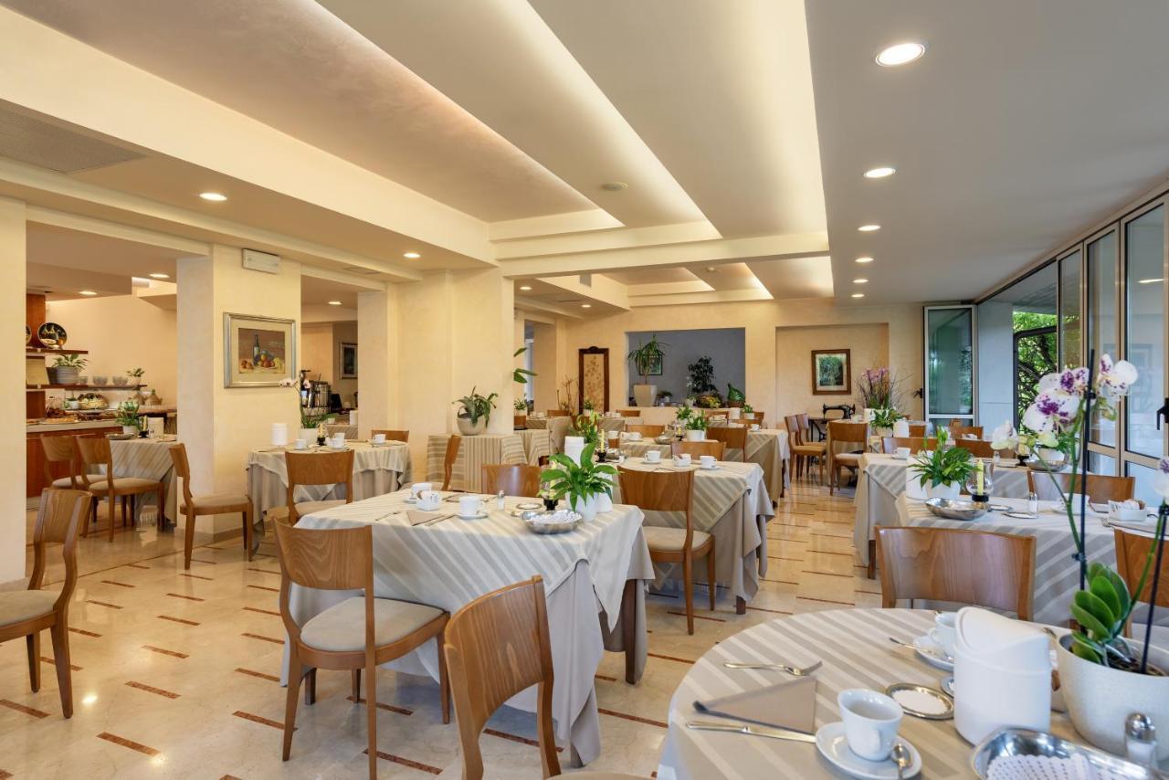 Hotel Giulietta Romeo Lazise Exterior photo