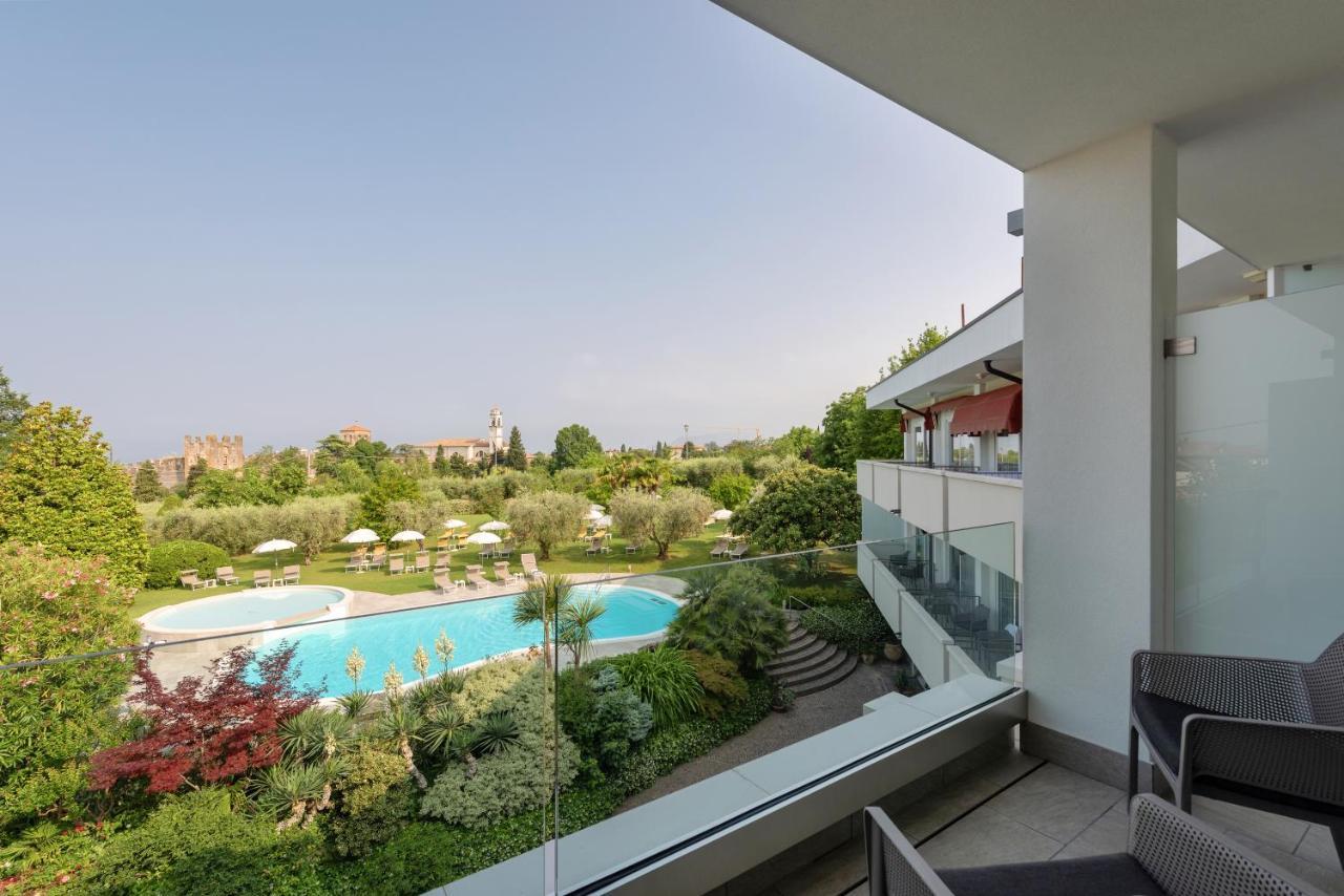 Hotel Giulietta Romeo Lazise Exterior photo